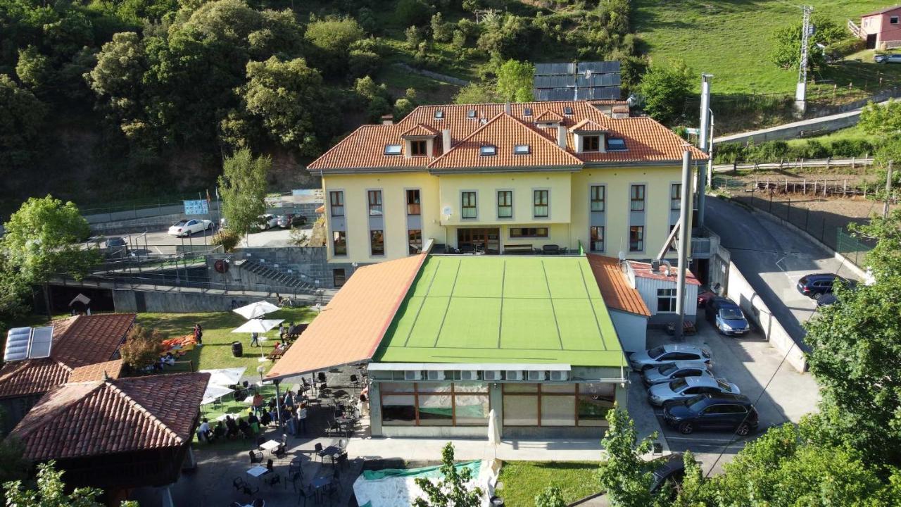 Hotel Santa Cristina Pola de Lena Extérieur photo