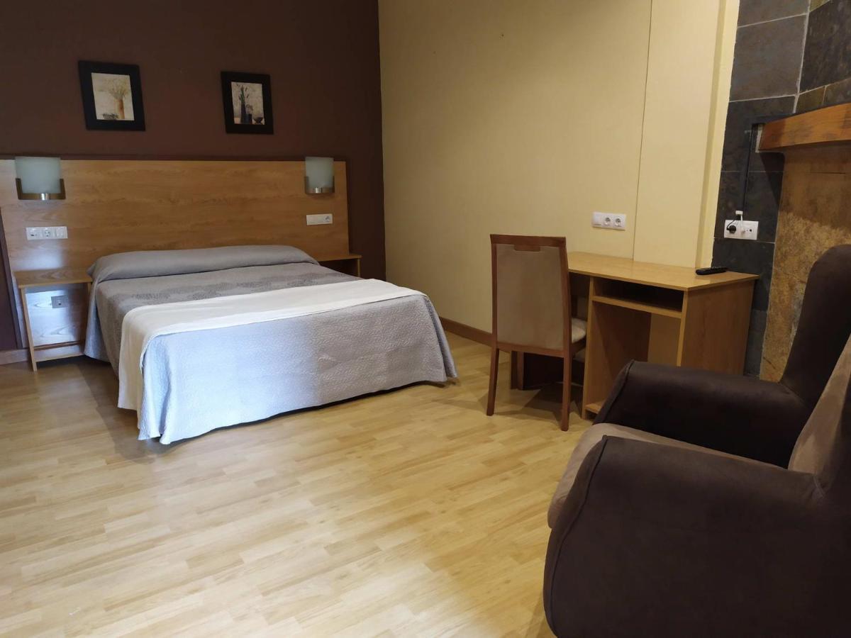 Hotel Santa Cristina Pola de Lena Extérieur photo