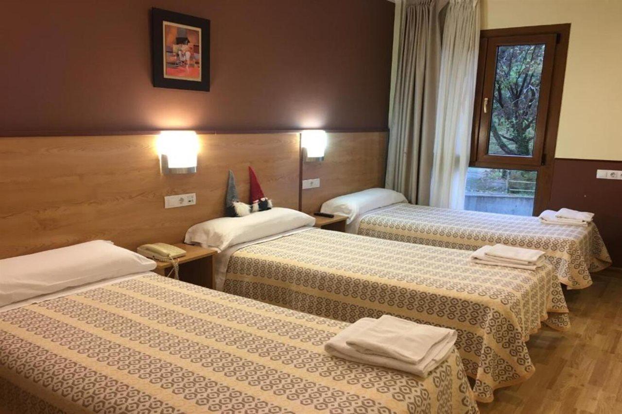 Hotel Santa Cristina Pola de Lena Extérieur photo
