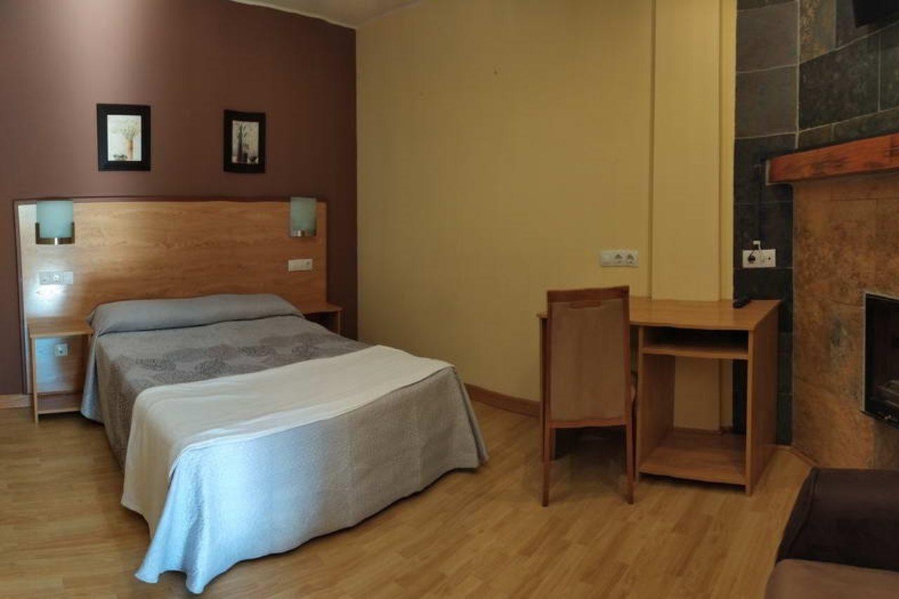 Hotel Santa Cristina Pola de Lena Extérieur photo
