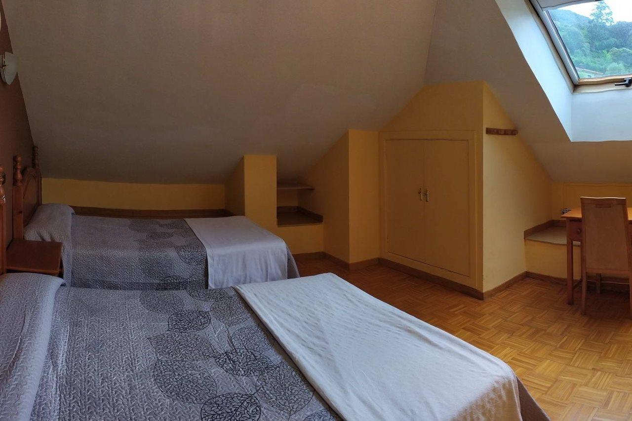 Hotel Santa Cristina Pola de Lena Extérieur photo